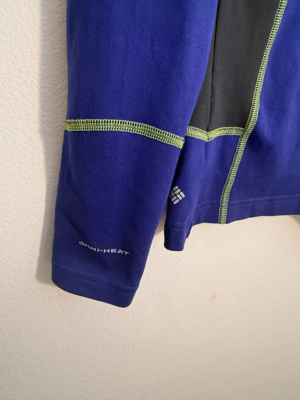 Columbia Trail Roamer EXS Jacket Medium M Purple Omni Heat Lightweight Full Zip